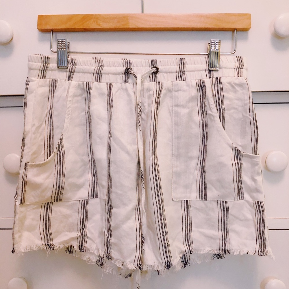 Striped Beachy Flowy Shorts NWT